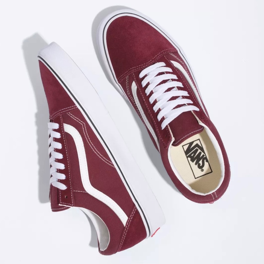 Vans - Picture 2 of 10